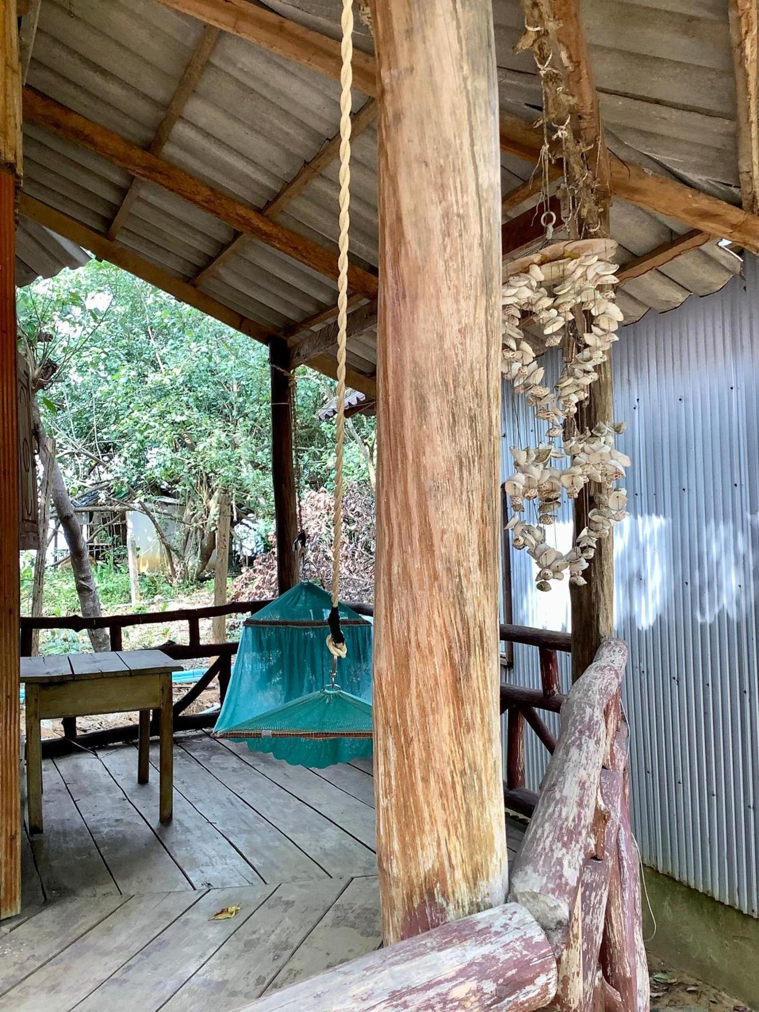 Hostel Cocohuts Koh Rong Sanloem Exterior foto