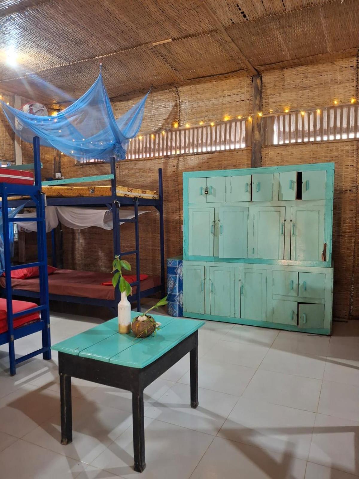 Hostel Cocohuts Koh Rong Sanloem Exterior foto